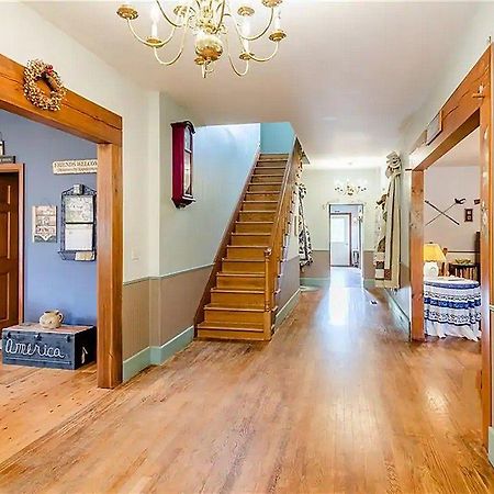 The Yorkshire Inn Phelps Bagian luar foto